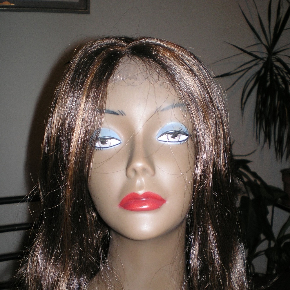 Lace Front Nari
